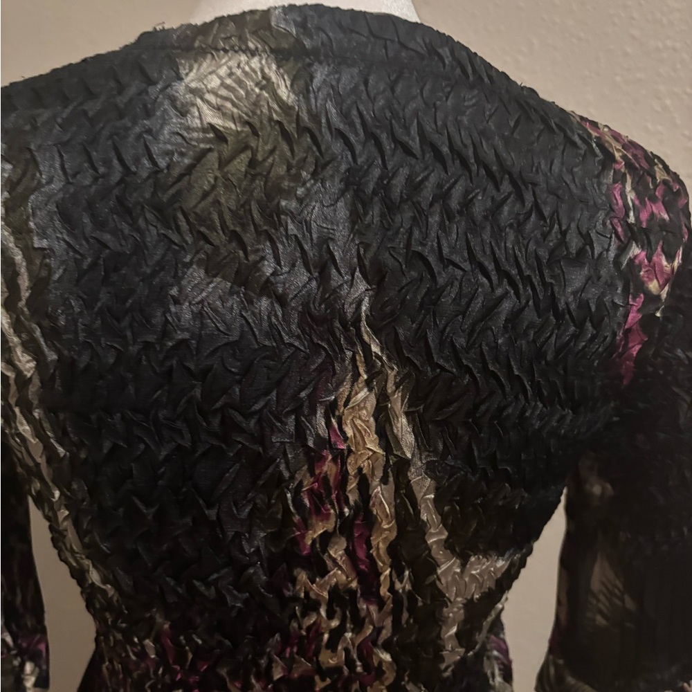 Alberto Malaki black top size M with tie front - Picture 7 of 7
